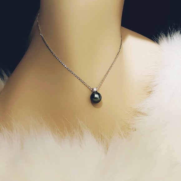 Genuine Tahitian Pearl 0.3ct. t.w. Diamond Necklace 18k Gold over Italy Silver - Picture 8 of 16